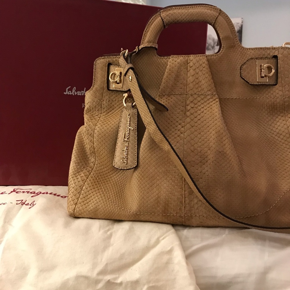 Salvatore ferragamo handbag